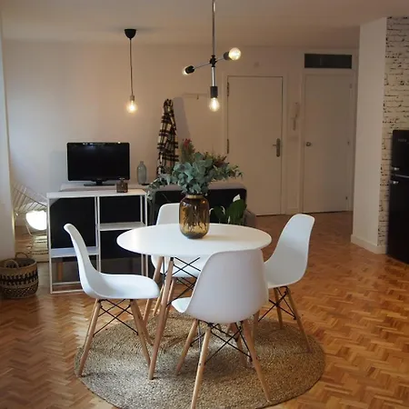 Apartment En Centro De Coruna